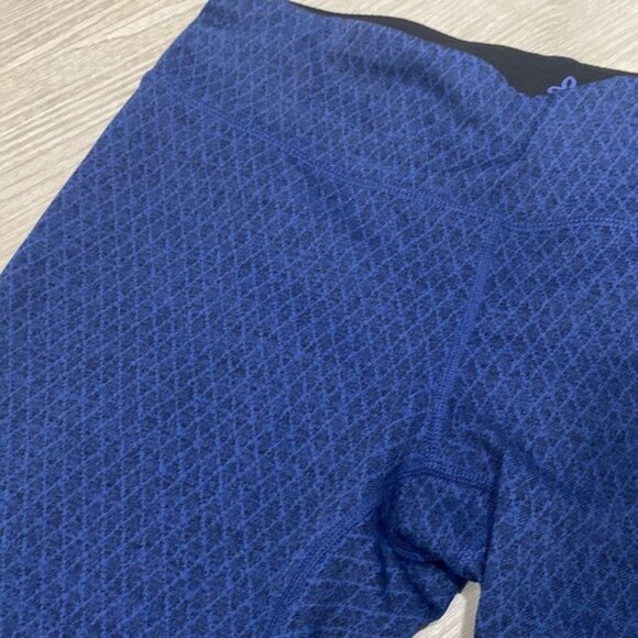 Prana workout leggings yoga size medium goes to knees - Picture 2 of 6